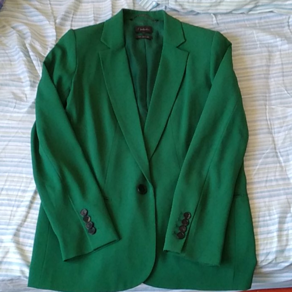 Kelly Green Tuxedo Blazer by Aritizia Babaton